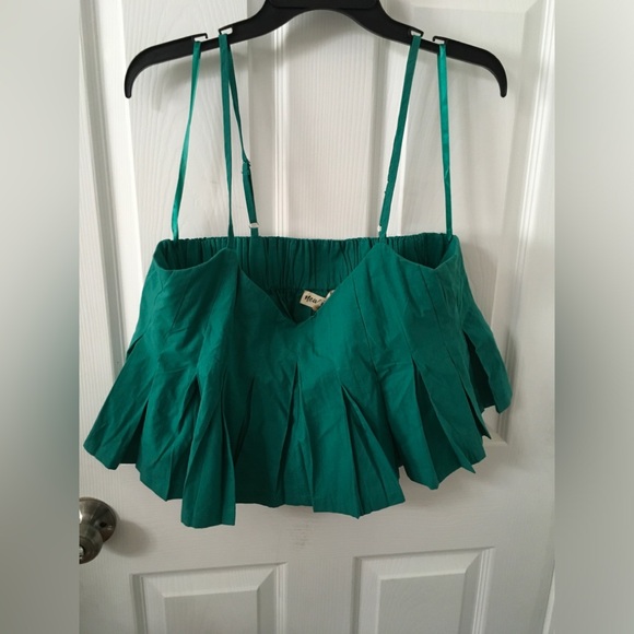 New in Teal Pleated Crop Top - Picture 1 of 5